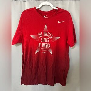 Nike “The United States of America” Graphic Tee Red Men’s Large Athletic Cut